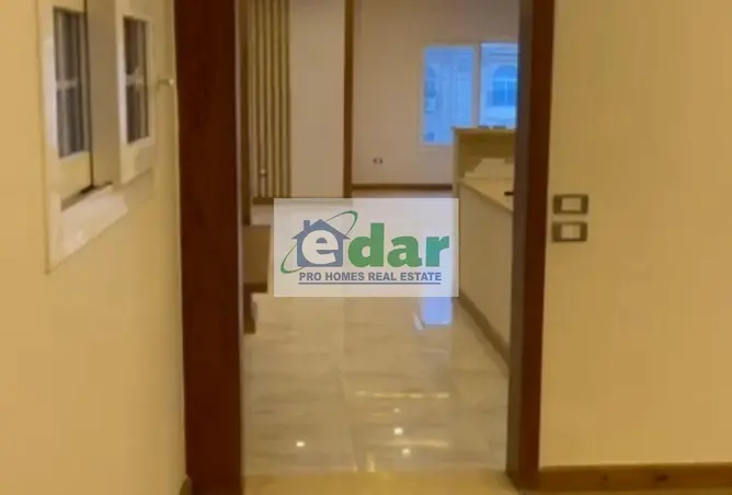 120878853 - Property Image 2