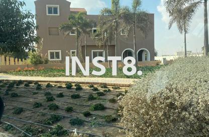 Villa - 7 Bedrooms - 5 Bathrooms for sale in Garden Residence - Hyde Park - New Cairo City - Cairo