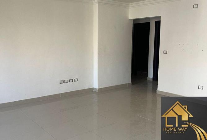 94921905 - Property Image 2
