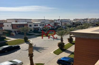 Apartment - 3 Bedrooms - 2 Bathrooms for sale in Azzar - 5th Settlement Compounds - The 5th Settlement - New Cairo City - Cairo
