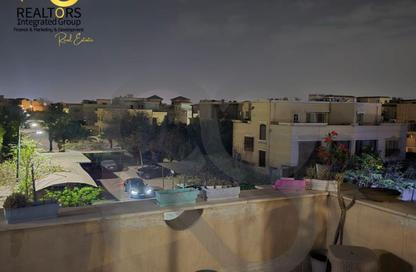 Apartment - 4 Bedrooms - 4 Bathrooms for sale in Al Nasayem Village - Al Motamayez District - 6 October City - Giza