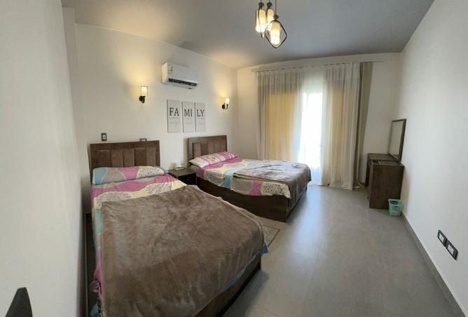 106303850 - Property Image 3