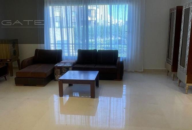 82102018 - Property Image 3