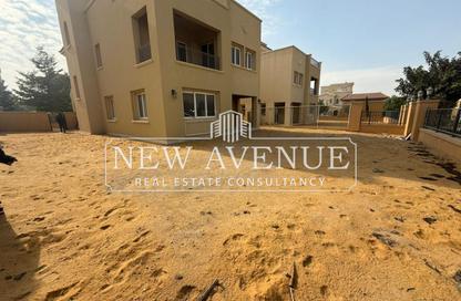 Villa - 3 Bedrooms - 5 Bathrooms for sale in Mivida - 5th Settlement Compounds - The 5th Settlement - New Cairo City - Cairo
