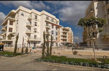 Apartment - 3 Bedrooms - 3 Bathrooms for sale in Mountain View iCity October - 6 October Compounds - 6 October City - Giza