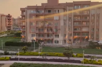 شقة - 3 غرف نوم - 2 حمامات للبيع في مدينة وصال - كمبوندات الشروق - مدينة الشروق - القاهرة