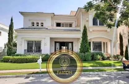 Villa - 4 Bedrooms - 4 Bathrooms for sale in Mountain View 1.1 - 5th Settlement Compounds - The 5th Settlement - New Cairo City - Cairo