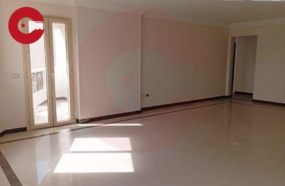 شقة - 3 - 3 للبيع في ميدان سموحة - سموحة - حي شرق - الاسكندرية