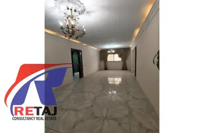 Apartment - 3 Bedrooms - 1 Bathroom for rent in Abdallah Ibn Al Taher St. - 6th Zone - Nasr City - Cairo