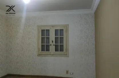 شقة - 3 غرف نوم - 2 حمامات للبيع في شارع محمد فوزي معاذ - سموحة - حي شرق - الاسكندرية