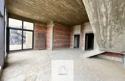 Villa - 5 Bedrooms - 5 Bathrooms for sale in O West - 6 October Compounds - 6 October City - Giza