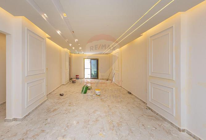 2Oa96m9naQS - Property Main Image