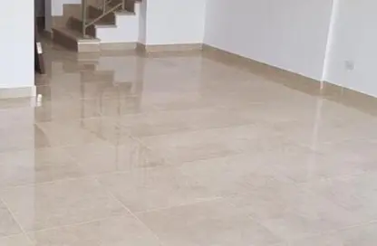 Penthouse - 3 Bedrooms - 3 Bathrooms for sale in Villa Square - Fifth Square - The 5th Settlement - New Cairo City - Cairo