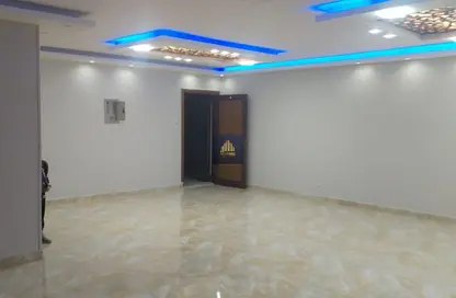 شقة - 3 غرف نوم - 2 حمامات للايجار في الشطر السادس - زهراء المعادي - حي المعادي - القاهرة