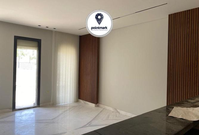 70106171 - Property Image 3