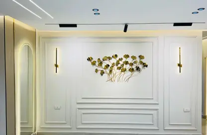 شقة - 3 غرف نوم - 3 حمامات للبيع في الحي الرابع - مدينة 6 أكتوبر - الجيزة