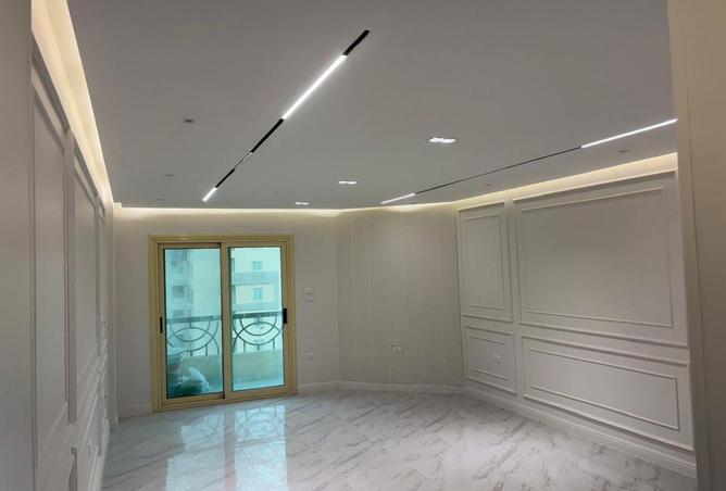 8708043 - Property Main Image