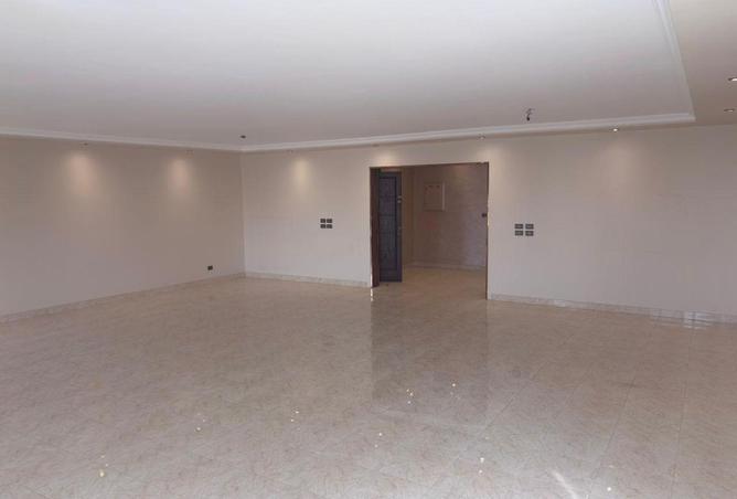 70099290 - صورة العقار 2