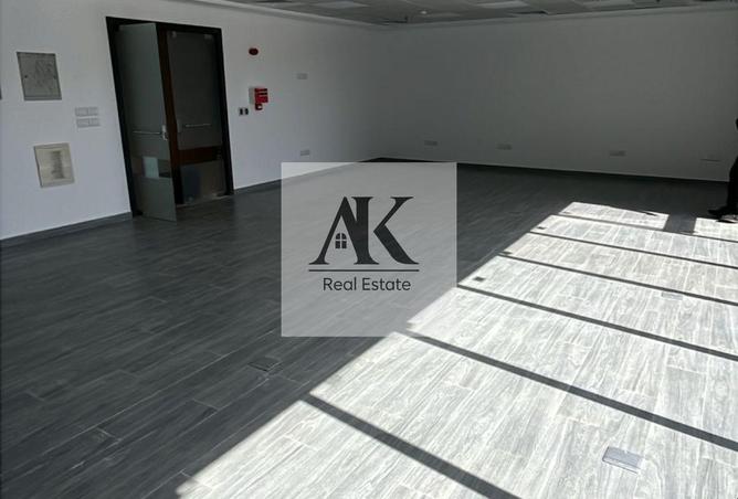 100925517 - Property Image 3