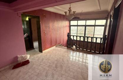 Duplex - 3 Bedrooms - 2 Bathrooms for rent in Al Kasr Al Ainy St. - Abdeen - Cairo