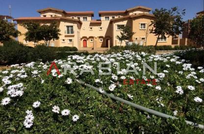 Villa - 5 - 5 for sale in Cluster 6 - Hyde Park - New Cairo City - Cairo Villa - 5 - 5 for sale in Cluster 6 - Hyde Park - New Cairo City - Cairo