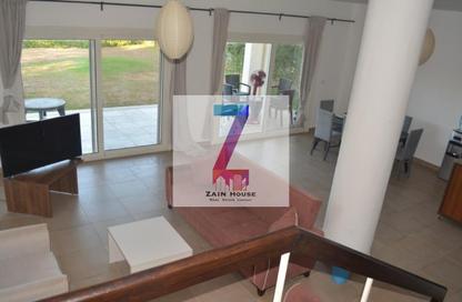 فيلا - 4 غرف نوم - 4 حمامات للبيع في أمواج - سيدي عبد الرحمن - الساحل الشمالي