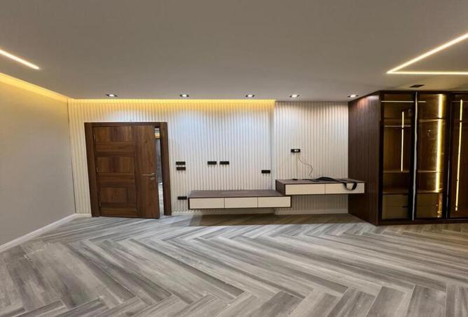 69839013 - Property Image 3