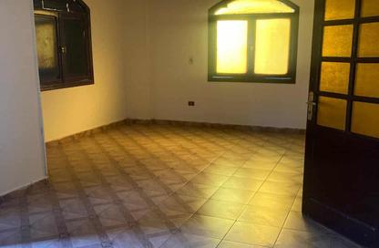 شقة - 3 غرف نوم - 2 حمامات للايجار في شارع 20 - الحي الثاني - التجمع الخامس - مدينة القاهرة الجديدة - القاهرة