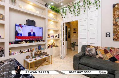 Apartment - 3 Bedrooms - 2 Bathrooms for sale in Abou Rafea St. - Kafr Abdo - Roushdy - Hay Sharq - Alexandria Apartment - 3 Bedrooms - 2 Bathrooms for sale in Abou Rafea St. - Kafr Abdo - Roushdy - Hay Sharq - Alexandria