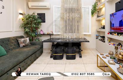 Apartment - 3 Bedrooms - 2 Bathrooms for sale in Abou Rafea St. - Kafr Abdo - Roushdy - Hay Sharq - Alexandria Apartment - 3 Bedrooms - 2 Bathrooms for sale in Abou Rafea St. - Kafr Abdo - Roushdy - Hay Sharq - Alexandria