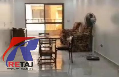 Apartment - 2 Bedrooms - 1 Bathroom for sale in Hassan Ma'moon St. - 6th Zone - Nasr City - Cairo