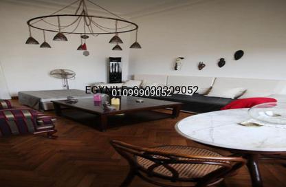 Apartment - 2 Bedrooms - 2 Bathrooms for rent in Garden City - Cairo