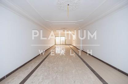 Apartment - 3 Bedrooms - 3 Bathrooms for sale in Rasmi Basha St. - Glim - Hay Sharq - Alexandria