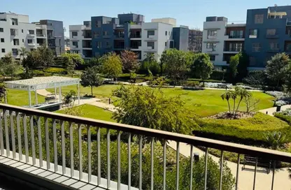 Apartment - 2 Bedrooms - 3 Bathrooms for sale in District 5 - 5th Settlement Compounds - The 5th Settlement - New Cairo City - Cairo