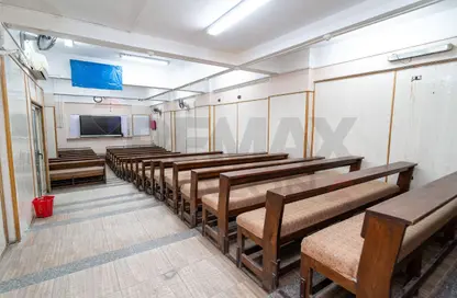 مساحات مكتبية - 4 غرف نوم - 5 حمامات للايجار في شارع أبو قير - لوران - حي شرق - الاسكندرية