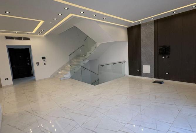 54496343 - صورة العقار 2