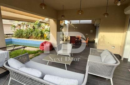 Chalet - 2 Bedrooms - 2 Bathrooms for rent in Hacienda White - Sidi Abdel Rahman - North Coast