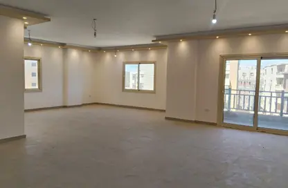 مكتب عمل جماعي - 4 غرف نوم - 3 حمامات للايجار في شارع ال ٩٠ الجنوبي - شارع التسعين الجنوبي - التجمع الخامس - مدينة القاهرة الجديدة - القاهرة