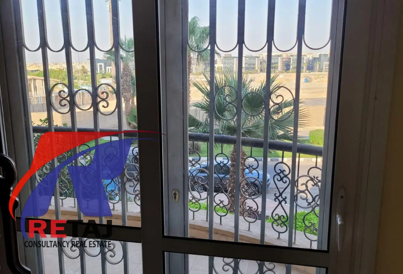 98832258 - Property Main Image