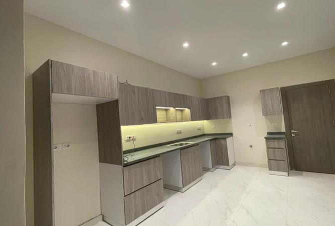 106305561 - Property Image 2
