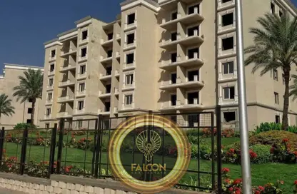 Apartment - 3 Bedrooms - 2 Bathrooms for sale in Swan Lake Residence - 5th Settlement Compounds - The 5th Settlement - New Cairo City - Cairo
