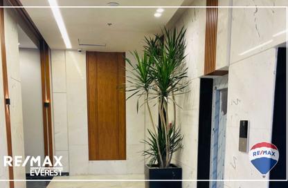 Shop - Studio for sale in West Gate - 6 October Compounds - 6 October City - Giza Shop - Studio for sale in West Gate - 6 October Compounds - 6 October City - Giza