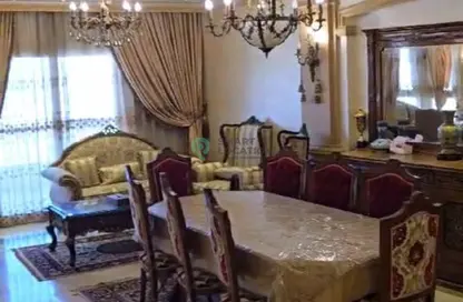 Apartment - 3 Bedrooms - 3 Bathrooms for sale in Doctor Ahmed Okasha St. - El Banafseg 6 - El Banafseg - New Cairo City - Cairo
