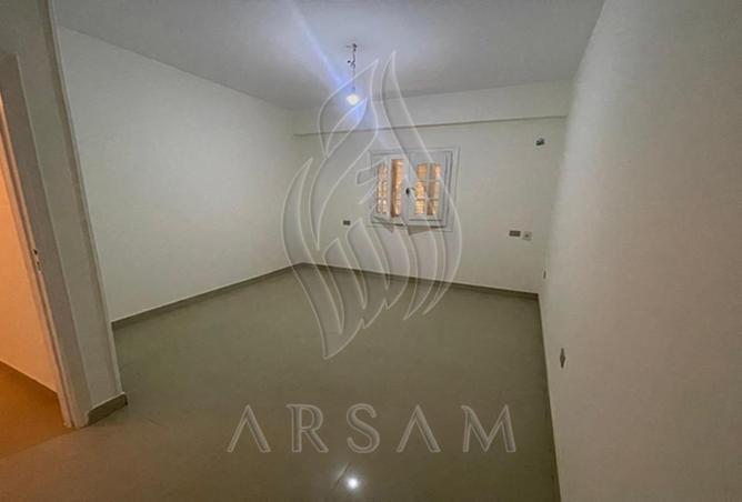 8695957 - Property Image 2