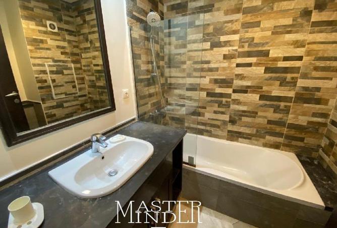 52460330 - Property Image 3