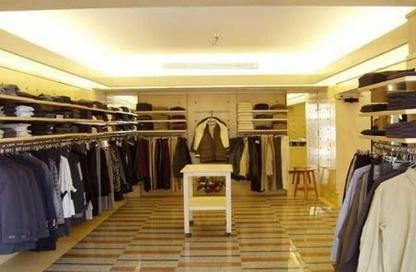محل تجاري - استوديو - 2 حمامات للايجار في المهندسين - الجيزة