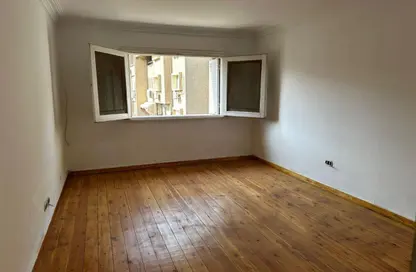 Apartment - 3 Bedrooms - 2 Bathrooms for sale in Zahraa El Maadi - Hay El Maadi - Cairo