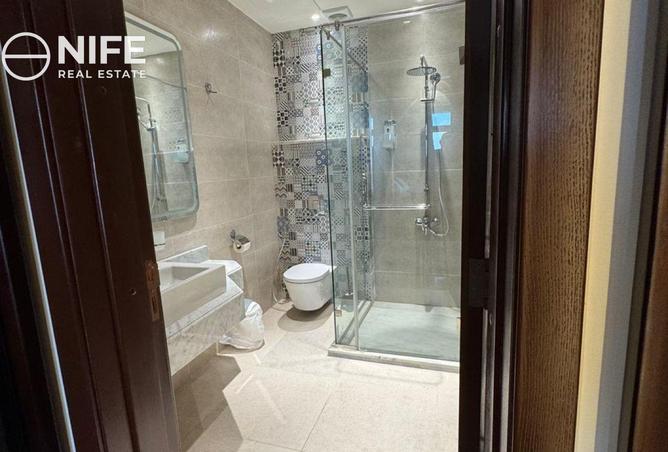 102625272 - Property Image 2
