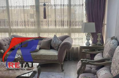 Apartment - 3 Bedrooms - 1 Bathroom for rent in Al Nasr Road - 1st Zone - Nasr City - Cairo