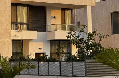 Villa - 3 Bedrooms - 6 Bathrooms for sale in Lake West - Sheikh Zayed Compounds - Sheikh Zayed City - Giza
